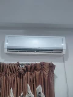 gree 1 ton AC for sale