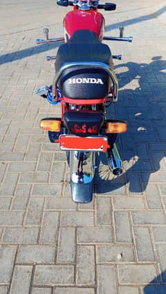 HONDA CD 70 Advance 2025 Modle