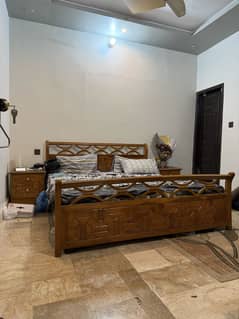 Wooden King Size Bed with Mattress, Side tables and Dressing Table