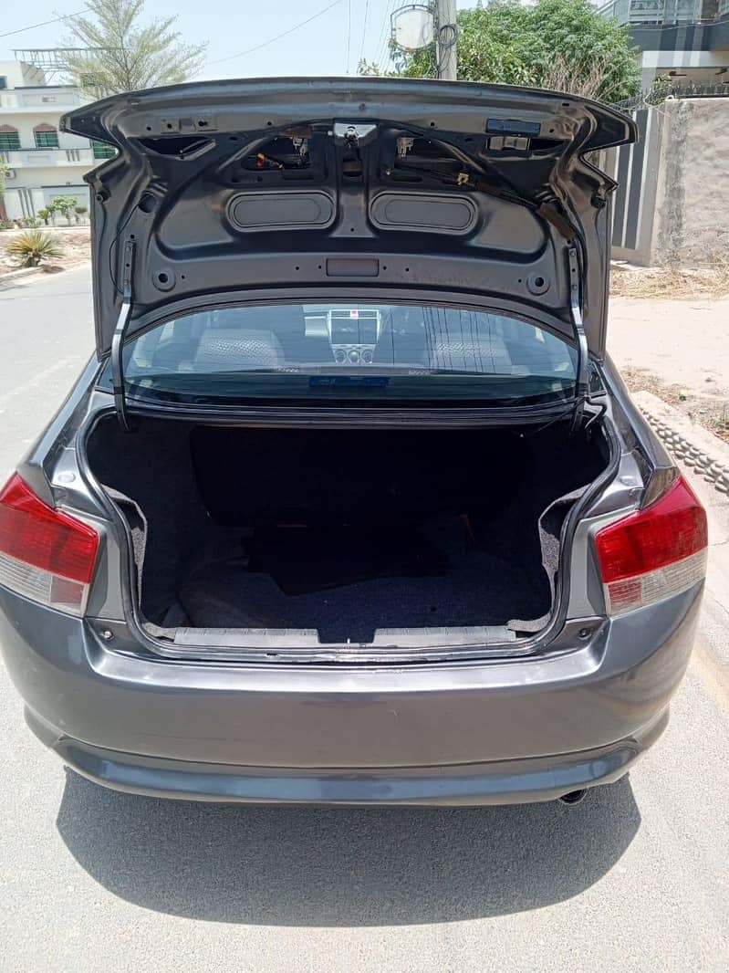 Honda City prosmatic 12
