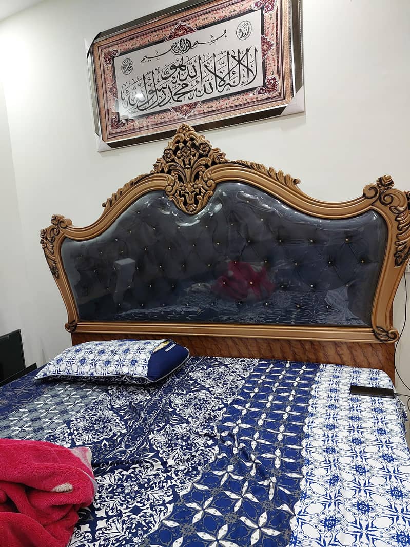 0321---512--0593 Bed Set New condition best for Jaheez 2