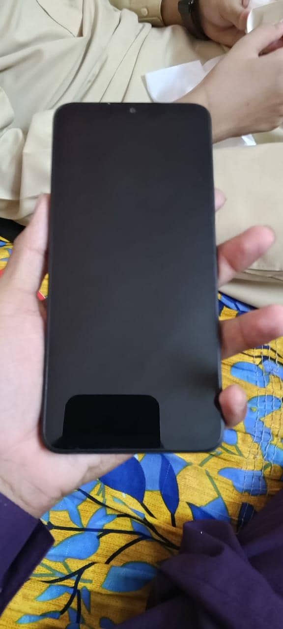 redmi 13c 10by10 Condition no scratch 4 ram 128Storage 2