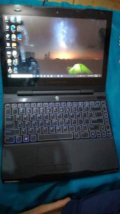 Alienware M11x r2, Charger, Extra Hardisk, Samsung battery.