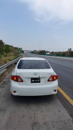 Toyota corolla gli 2010