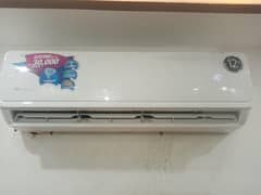 dawlance k 1.5 tan ac 2 seasan chala howa h bill ke waja sa sell kr