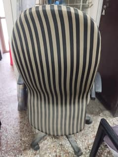 master executive chair - urgent sale
