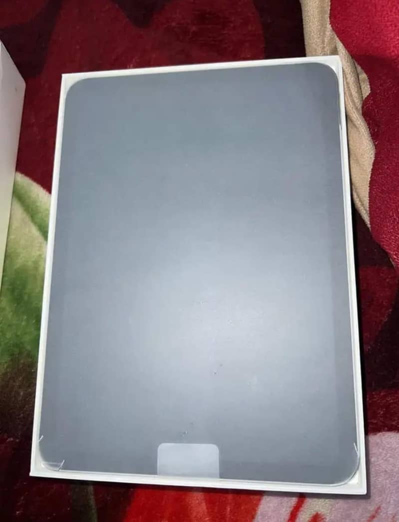 APPLE IPAD 10 GENERATION 256 GB ONLY BOX OPEN NOT USED 3