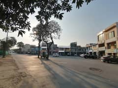 Prime Location EME Society - Block D, Lahore For A Reasonable Price Of Rs. 56000000