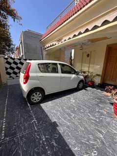 10 Marla Lower Portion facing park For Rent In Janiphir Block Sector C Bahria town Lahore