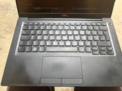 Dell 7390