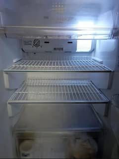 Mitsubishi fridge for sale (Japanese)