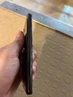 Rekuten hand 4G best fone