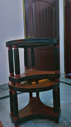 round glass tables