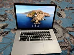 MacBook  Pro 2015 Retina  15-inch 8gb/256 condition 10/10