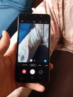 Samsung A7 4+128 GB pta proved