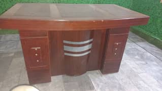office table new condition