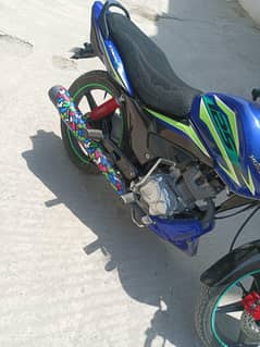 Honda CB 125F total original n achi condition me he bike