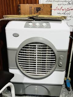 Brand new 2 time used GFC COOPER COOLER JUMBO SIZE