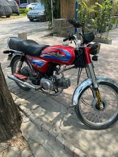 union star 2018 model in genuine condition all ok