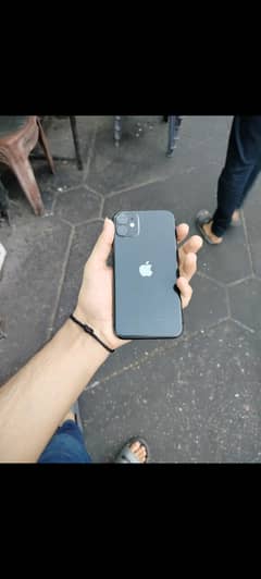 iphone 11  storage 64gb