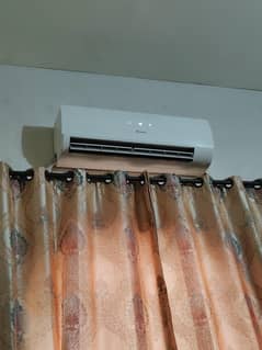 Dawlance 1.5 ton  splite ac  used ha all ok  working good