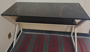 comput or study table