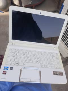 Toshiba satellite L830 Core i5 3rd Gen Laptop