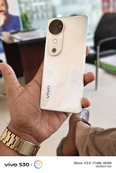 Vivo V405g 12/256 5 months warranty