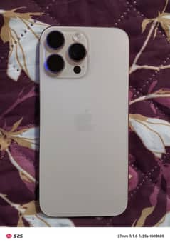 Apple iPhone 16 Pro Max