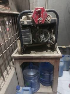 Generator For sale with stand table in good prise 2.5KV