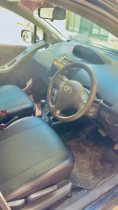 Toyota vitz 1300 cc