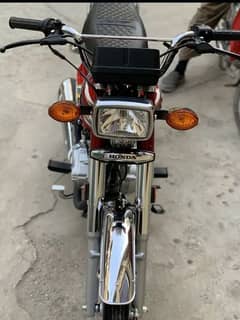 Honda 125 new condition