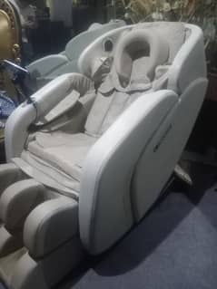 JC bunkman Presage Massage Chair