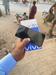 Vivo y51 4/128