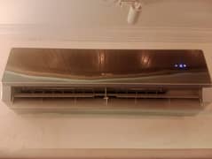 GREE ALMOST NEW AC USED 9/10 CONDITION