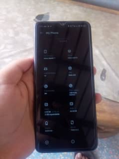 Infinix smart 7HD: 4+3 gb 64gb