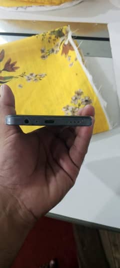 realme Note 50  4+4 gb ram 64 gb memory  10 by 9 condition