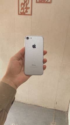 Apple iPhone 7 32 GB Non PTA Jv