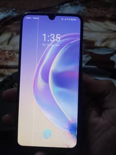 Vivo V21