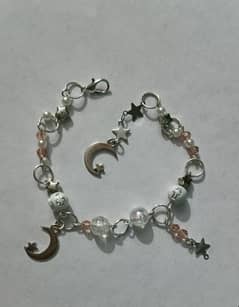 Beaded bracelets, charm bracelets, adjustable sizes in cheap prices