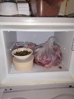 dawlance small size fridge total original