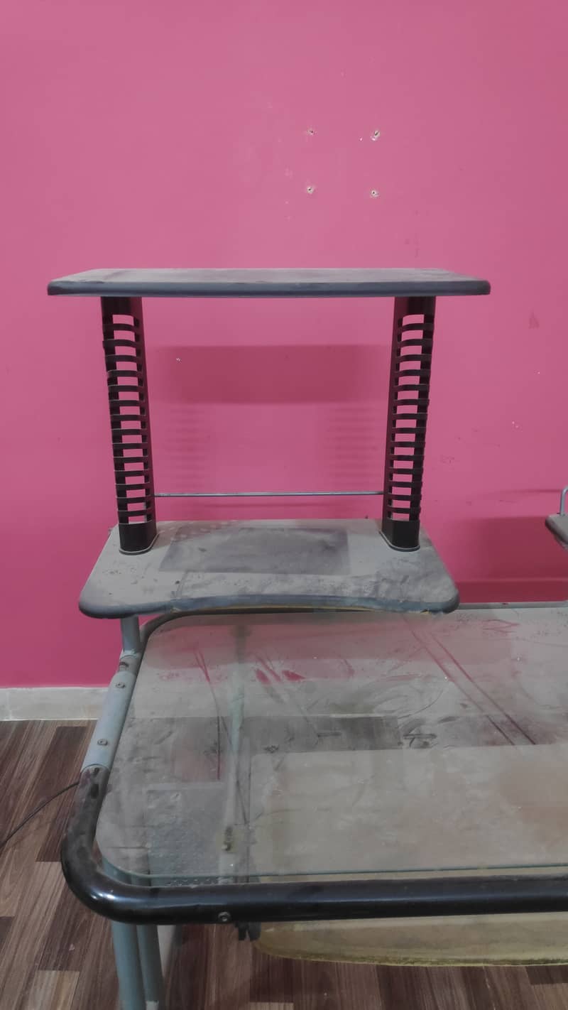 Computer Table 3