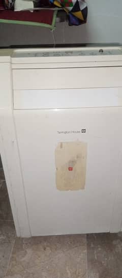 0.75 ton Floor stand air conditioner