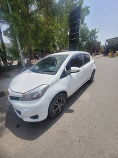 Toyota Vitz 2011