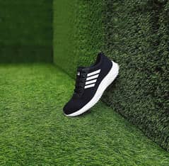 Black colour running shoes