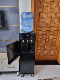 Water dispenser