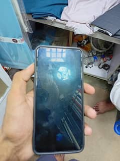 mobile all OK ha back thori kharab ha no box no charger