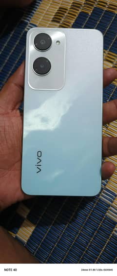 vivo y18 in excellent mint condition 6/128