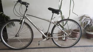 Giant Cross-2000 Hybrid Bicycle