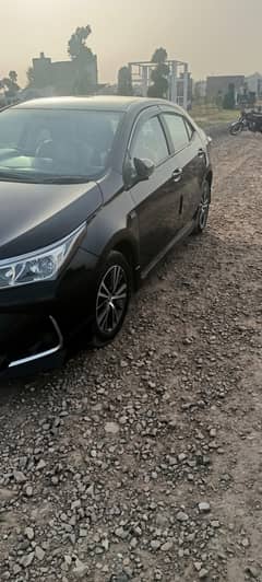 Toyota Corolla Altis 2022 model color black
